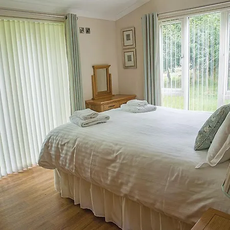 База отдыха Meadow's End Lodges